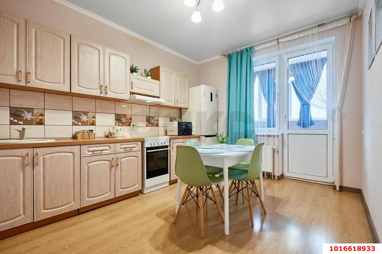 Фото №4: 1-комнатная квартира 45 м² - Краснодар, Центральный внутригородской округ, ЖК Солнечный Остров, Черёмушки, мкр. жилой комплекс Солнечный Остров, ул. Ставропольская, 336/6