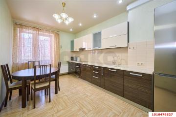 Фото №1: 2-комнатная квартира 60 м² - Краснодар, мкр. Панорама, ул. Восточно-Кругликовская, 28