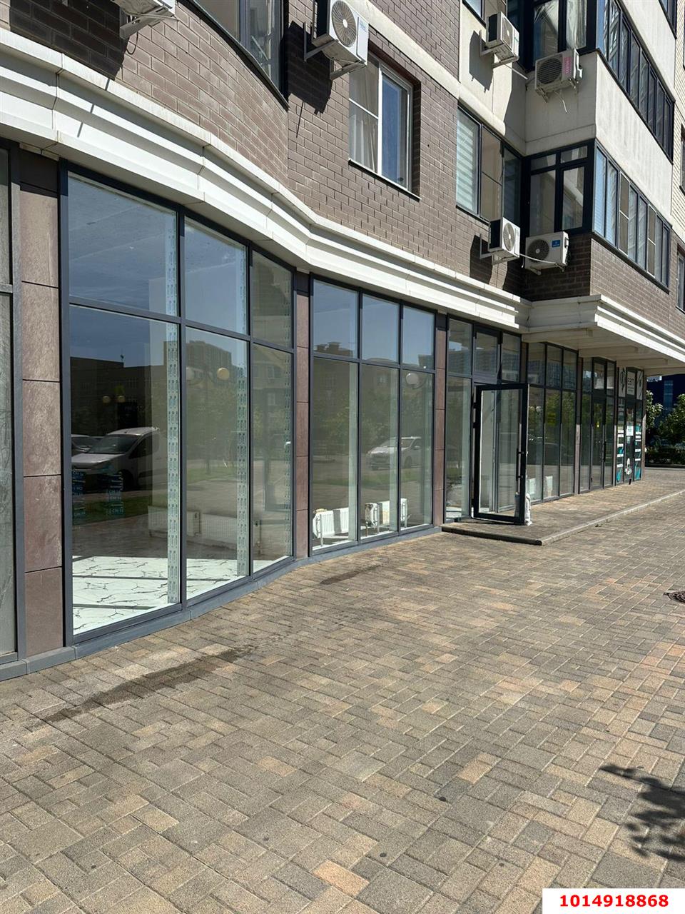 Фото №11: Коммерция 79 м² - Краснодар, Россинского, Прикубанский внутригородской округ, мкр. жилой комплекс Атлант, ул. Адмирала Крузенштерна, 6