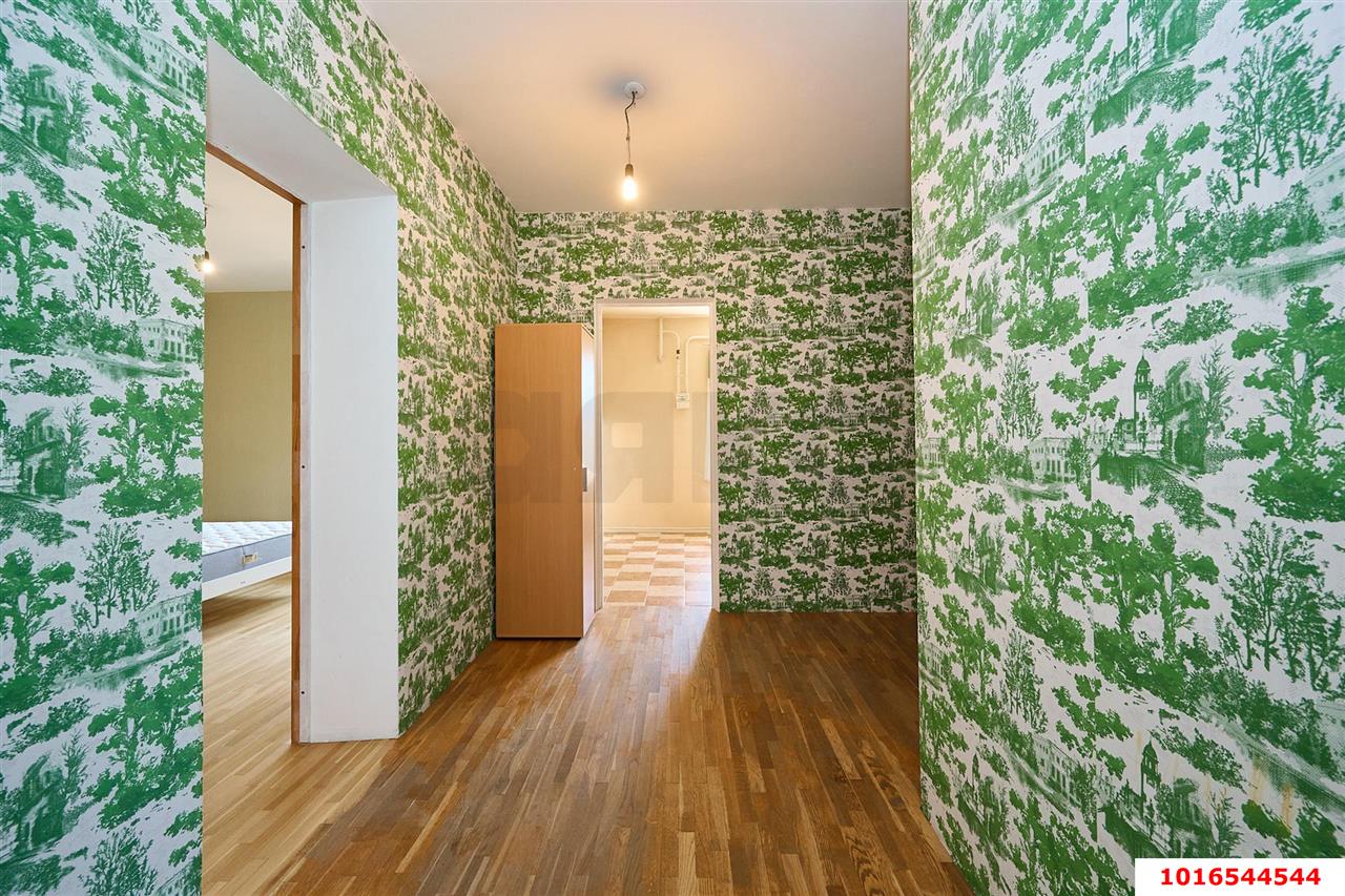 Фото №15: 2-комнатная квартира <span class="whitespace-nowrap">74 м²</span>, <span class="whitespace-nowrap">2/7 эт.</span> - Краснодар, Прикубанский внутригородской округ, мкр. Восточно-Кругликовский, ул. Черкасская, 101
