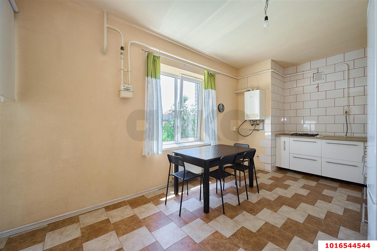 Фото №4: 2-комнатная квартира <span class="whitespace-nowrap">74 м²</span>, <span class="whitespace-nowrap">2/7 эт.</span> - Краснодар, Прикубанский внутригородской округ, мкр. Восточно-Кругликовский, ул. Черкасская, 101