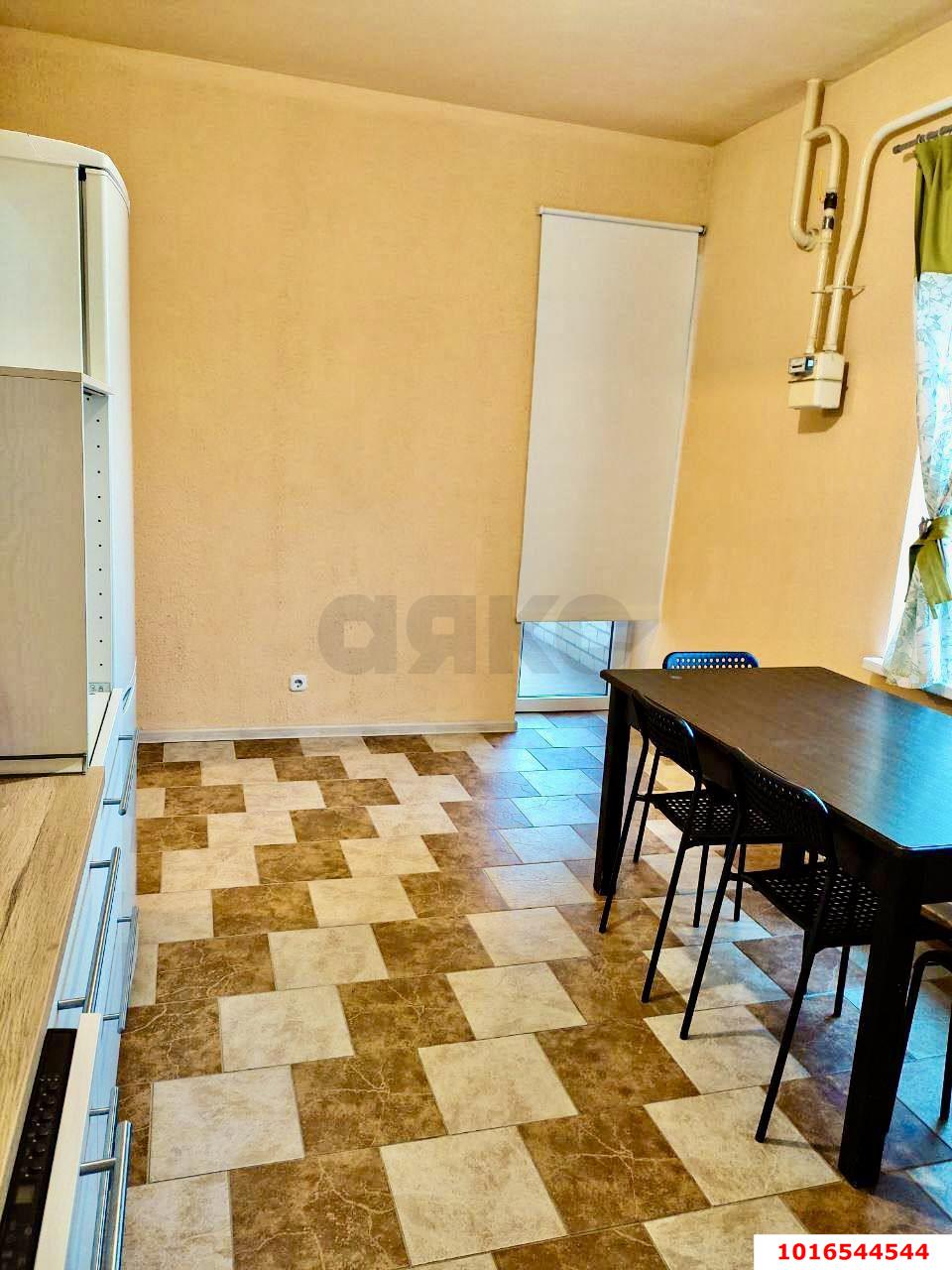 Фото №6: 2-комнатная квартира 74 м² - Краснодар, ул. Черкасская, 101