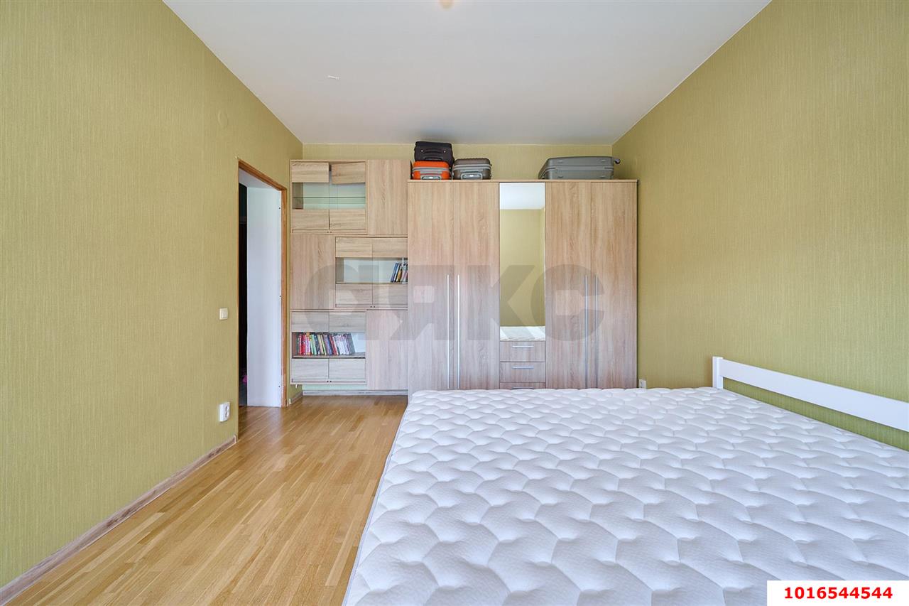 Фото №8: 2-комнатная квартира <span class="whitespace-nowrap">74 м²</span>, <span class="whitespace-nowrap">2/7 эт.</span> - Краснодар, Прикубанский внутригородской округ, мкр. Восточно-Кругликовский, ул. Черкасская, 101