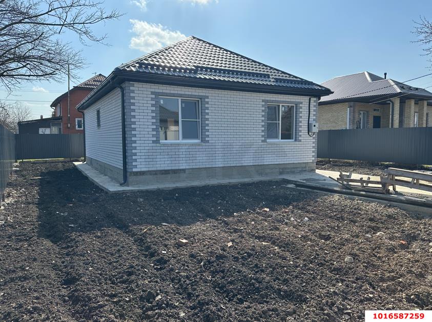 Фото №1: Дом 115 м² + 4.1 сот. - СНТ Нива, мкр. Прикубанский внутригородской округ, ул. Цветочная, 555