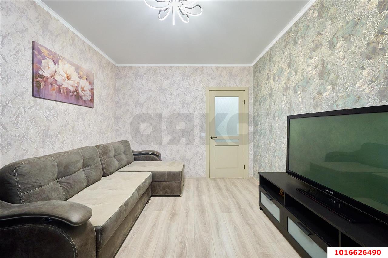 Фото №12: 3-комнатная квартира 75 м² - Краснодар, Прикубанский внутригородской округ, Славянский, мкр. Светлоград, ул. Красных Партизан, 1/4к1