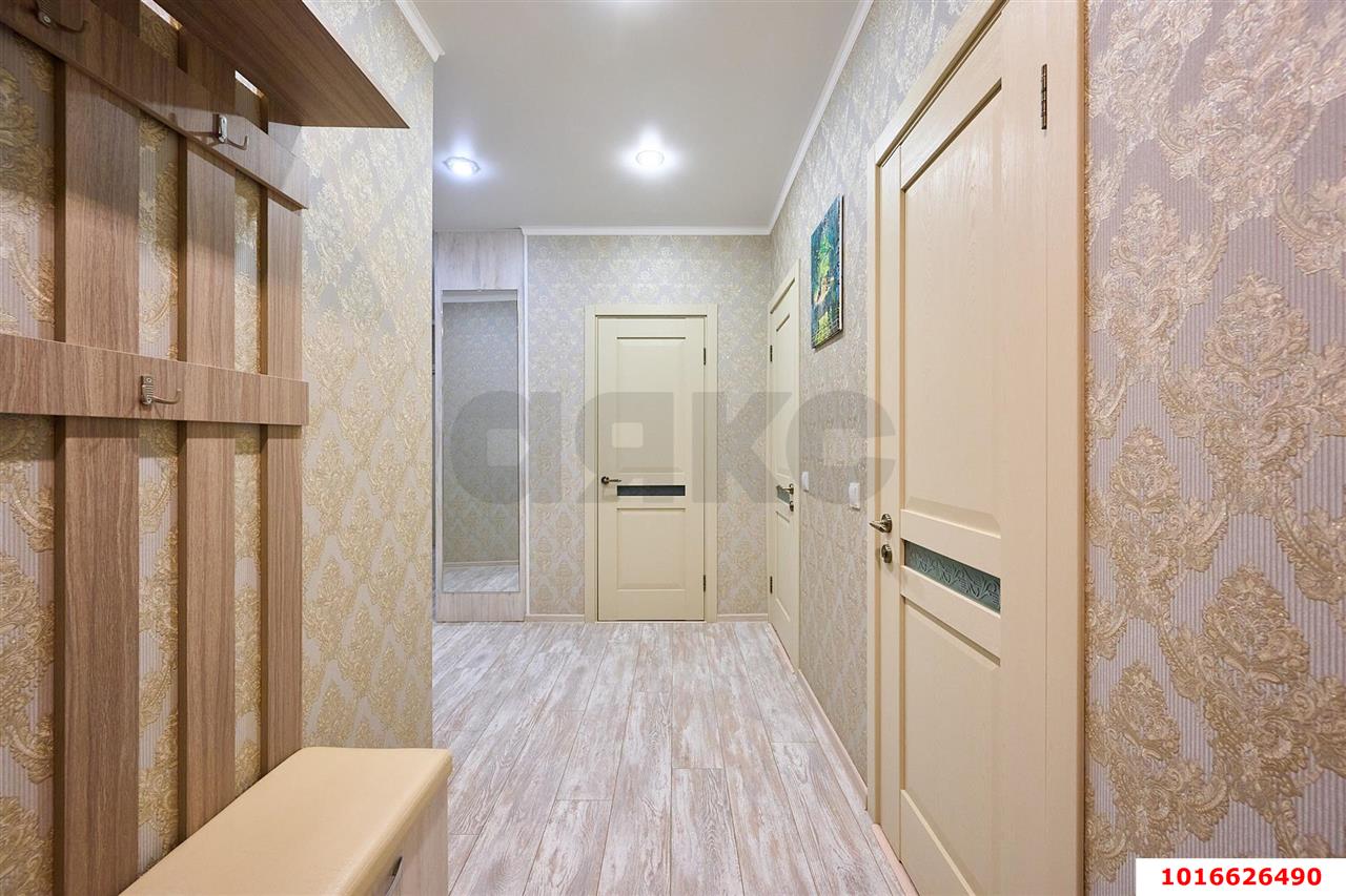 Фото №15: 3-комнатная квартира 75 м² - Краснодар, Прикубанский внутригородской округ, Славянский, мкр. Светлоград, ул. Красных Партизан, 1/4к1