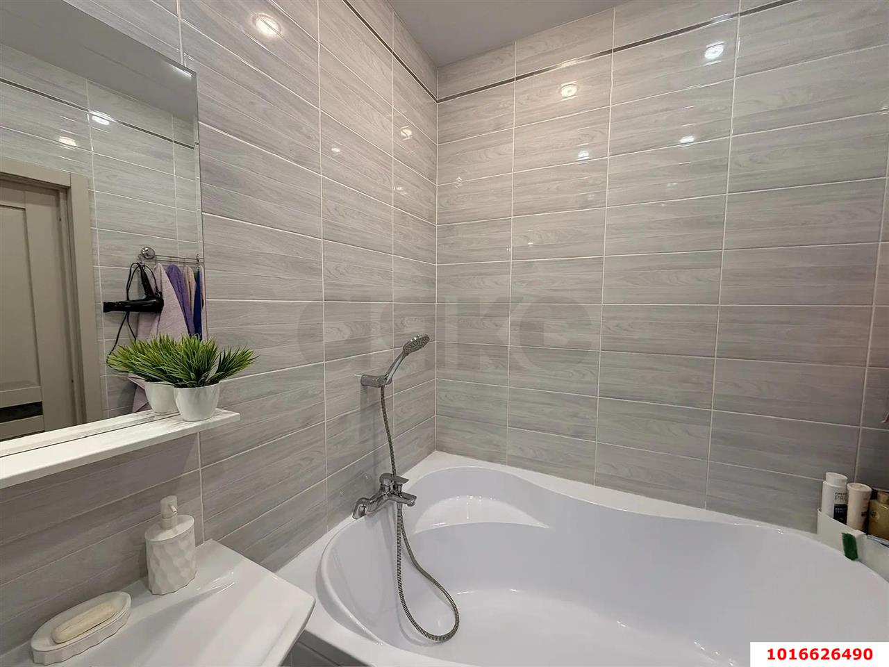 Фото №14: 3-комнатная квартира 74 м² - Краснодар, Прикубанский внутригородской округ, Славянский, мкр. Светлоград, ул. Красных Партизан, 1/4к3