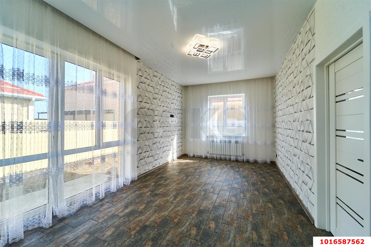 Фото №2: Дом 71 м² + 3 сот. - Южный, п. коттеджный  Южная столица, ул. Заветная, 36