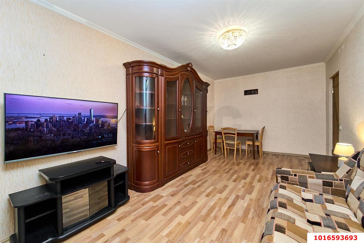 Фото №2: 3-комнатная квартира 63 м² - Краснодар, Западный внутригородской округ, мкр. Горгаз, ул. Станкостроительная, 24