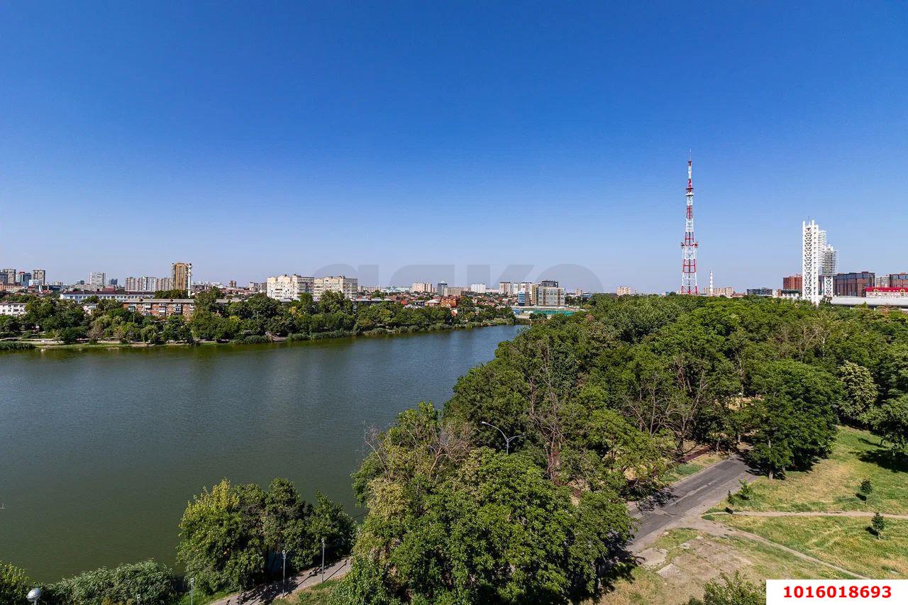 Фото №9: 1-комнатная квартира 44 м² - Краснодар, Центральный внутригородской округ, Покровка, мкр. Центральный, ул. Дмитриевская Дамба, 10