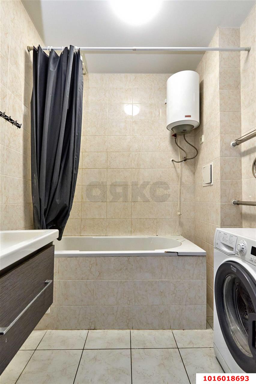 Фото №6: 1-комнатная квартира 44 м² - Краснодар, Центральный внутригородской округ, Покровка, мкр. Центральный, ул. Дмитриевская Дамба, 10