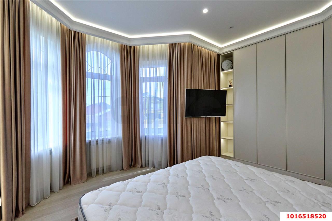 Фото №18: Дом 184 м² + 3.5 сот. - Краснодар, Западный внутригородской округ, мкр. Фестивальный, ул. Труда, 104