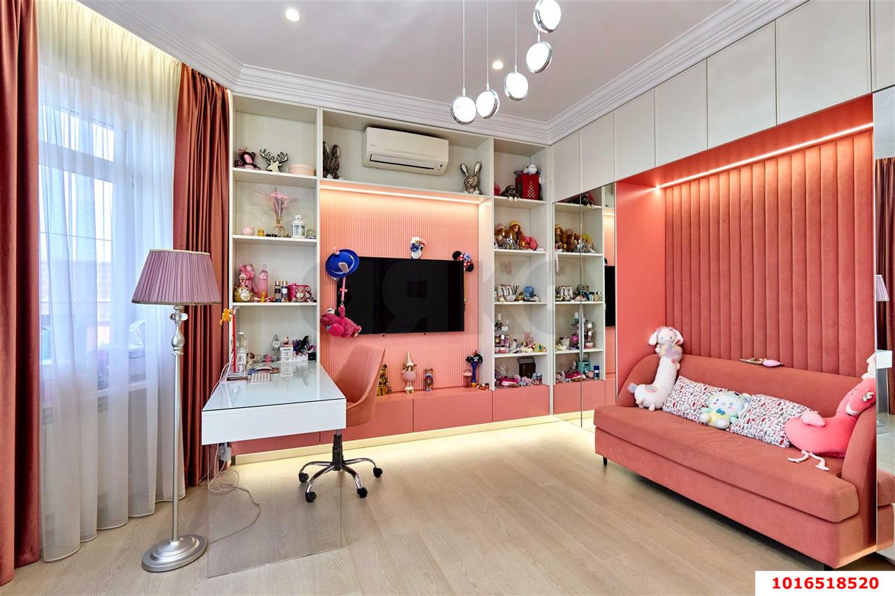 Фото №19: Дом 184 м² + 3.5 сот. - Краснодар, Западный внутригородской округ, мкр. Фестивальный, ул. Труда, 104