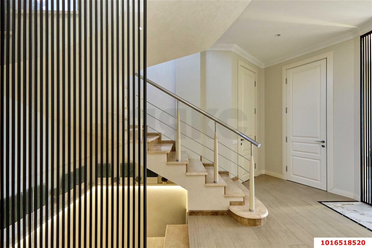 Фото №10: Дом 184 м² + 3.5 сот. - Краснодар, Западный внутригородской округ, мкр. Фестивальный, ул. Труда, 104