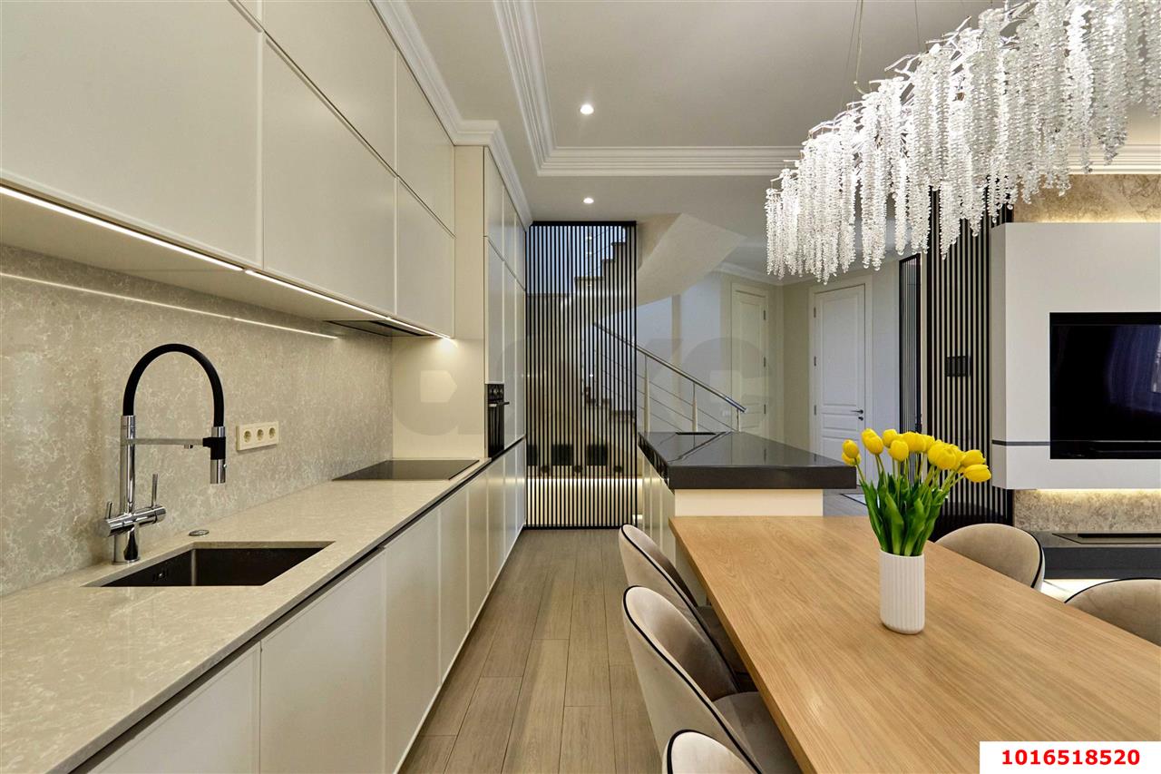 Фото №9: Дом 184 м² + 3.5 сот. - Краснодар, Западный внутригородской округ, мкр. Фестивальный, ул. Труда, 104