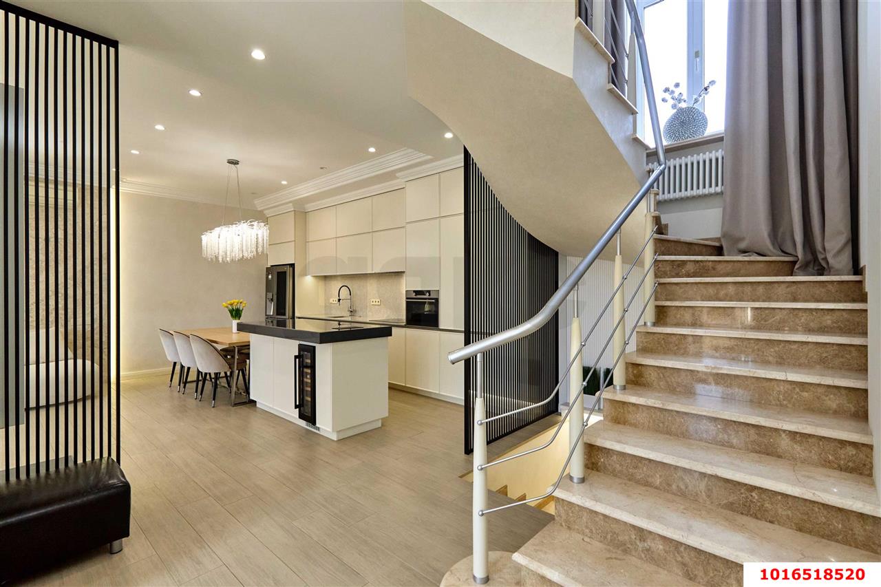 Фото №12: Дом 184 м² + 3.5 сот. - Краснодар, Западный внутригородской округ, мкр. Фестивальный, ул. Труда, 104