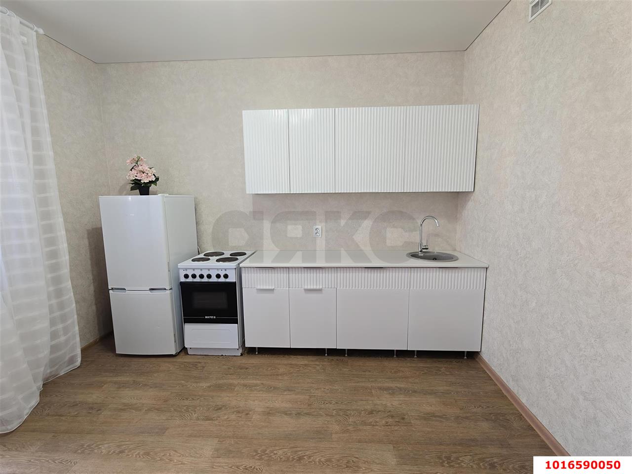 Фото №2: 1-комнатная квартира 41 м² - Краснодар, Панорама, Прикубанский внутригородской округ, мкр. жилой комплекс Севастопольский, ул. имени Жлобы, 141