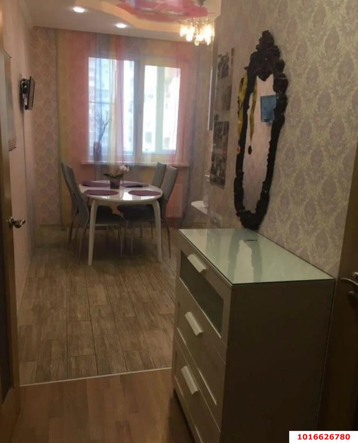 Фото №3: 1-комнатная квартира 42 м² - Краснодар, Прикубанский внутригородской округ, Фестивальный, мкр. Солнечный, ул. Архитектора Ишунина, 7/1к2