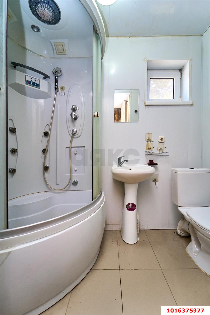 Фото №12: Часть дома 79 м² + 3.3 сот. - Краснодар, Карасунский внутригородской округ, мкр. Хлопчато-бумажный Комбинат, ул. Амурская