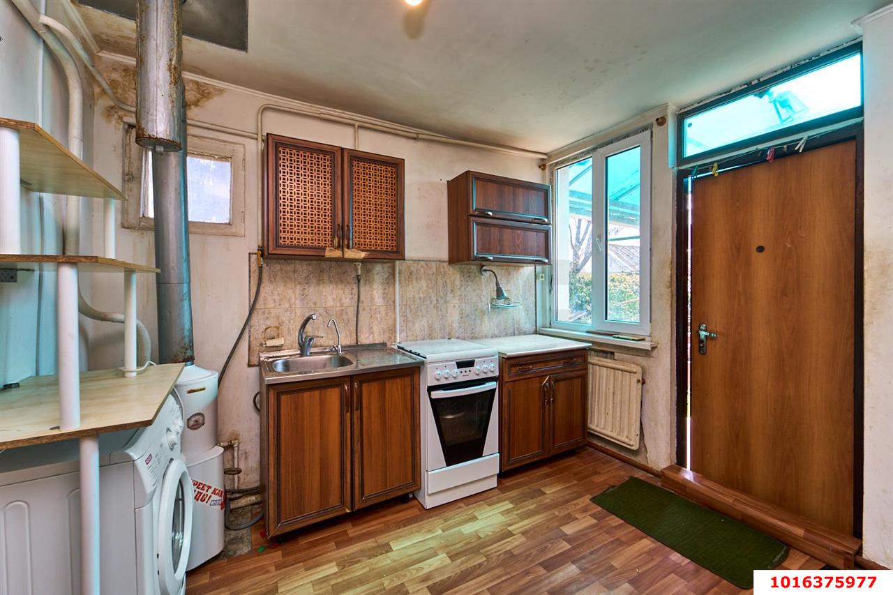 Фото №7: Часть дома 79 м² + 3.3 сот. - Краснодар, Карасунский внутригородской округ, мкр. Хлопчато-бумажный Комбинат, ул. Амурская