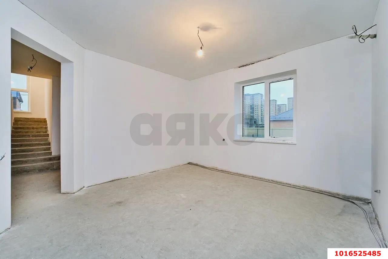 Фото №7: Дом 235 м² + 8.1 сот. - Краснодар, Прикубанский внутригородской округ, мкр. КП Николино Парк, ул. Лётчика Краснопёрова, 18