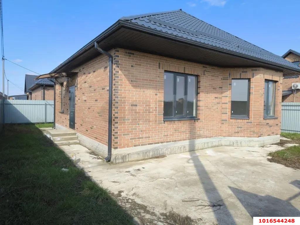 Фото №2: Дом 134 м² + 3 сот. - Российский, мкр. Прикубанский внутригородской округ, ул. имени В.М. Комарова, 93/1