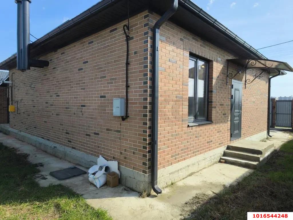 Фото №3: Дом 134 м² + 3 сот. - Российский, мкр. Прикубанский внутригородской округ, ул. имени В.М. Комарова, 93/1