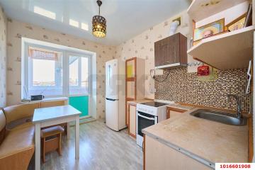 Фото №1: 1-комнатная квартира 38 м² - Краснодар, мкр. Музыкальный, ул. имени Ф.И. Шаляпина, 31Б