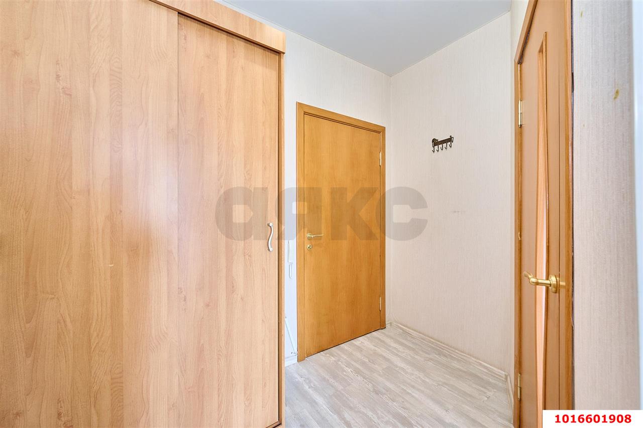 Фото №9: 1-комнатная квартира 38 м² - Краснодар, Прикубанский внутригородской округ, Завод Радиоизмерительных Приборов, мкр. Музыкальный, ул. имени Ф.И. Шаляпина, 31Б