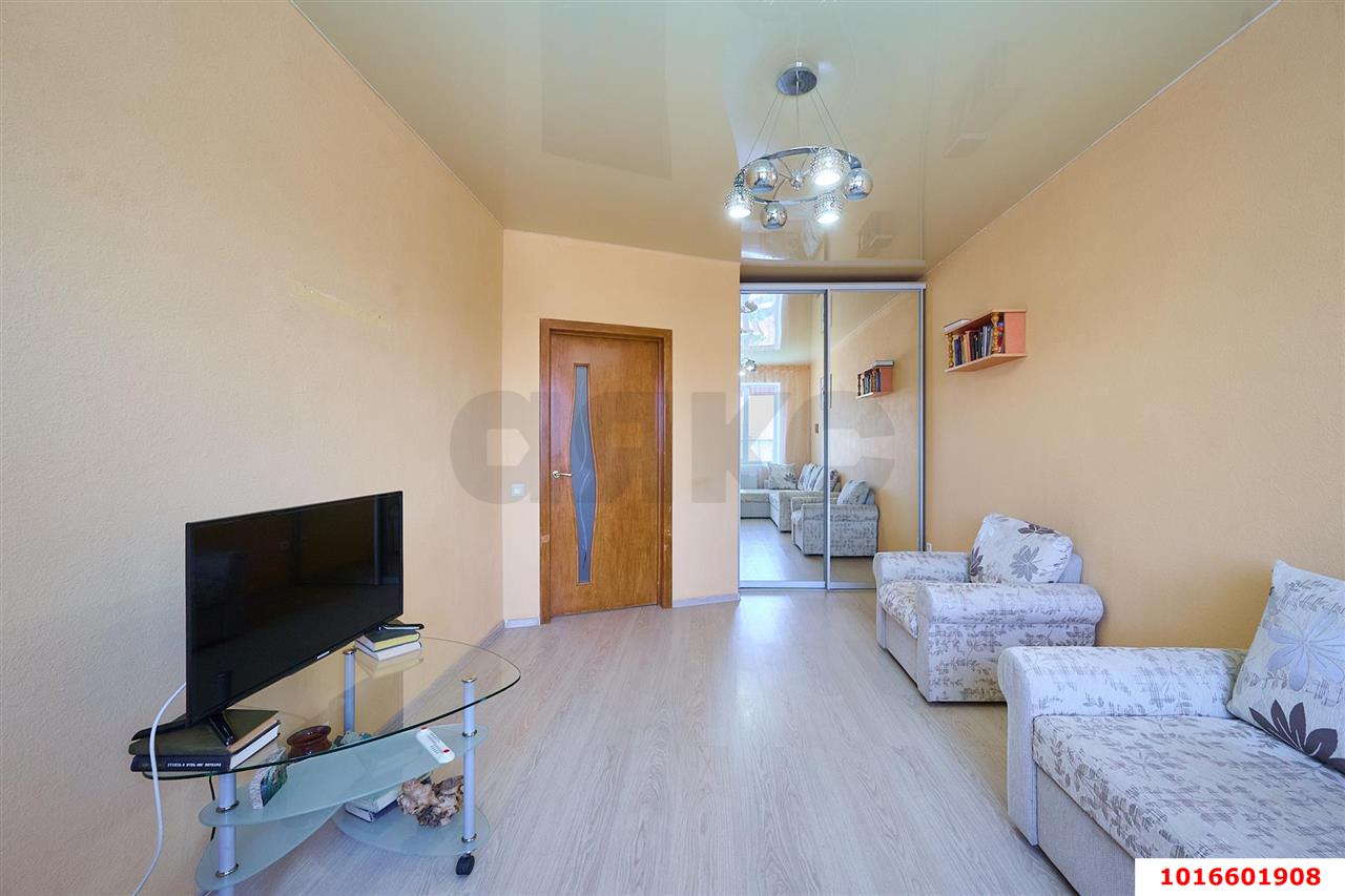 Фото №7: 1-комнатная квартира 38 м² - Краснодар, Прикубанский внутригородской округ, Завод Радиоизмерительных Приборов, мкр. Музыкальный, ул. имени Ф.И. Шаляпина, 31Б