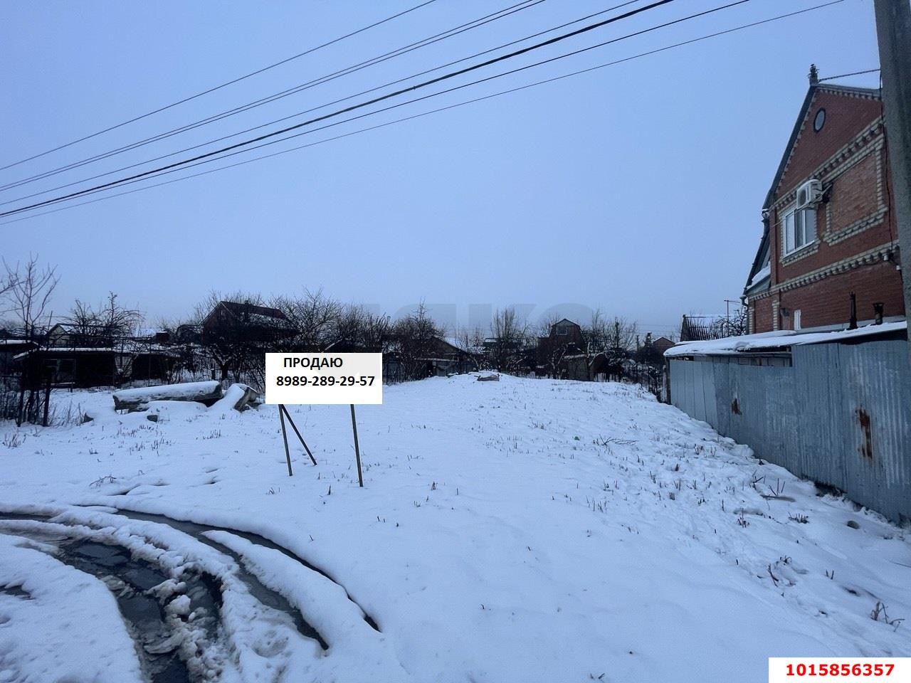 Фото №1: Земельный участок под ИЖС - Пригородный, Карасунский внутригородской округ, п. коттеджный  Зелёный