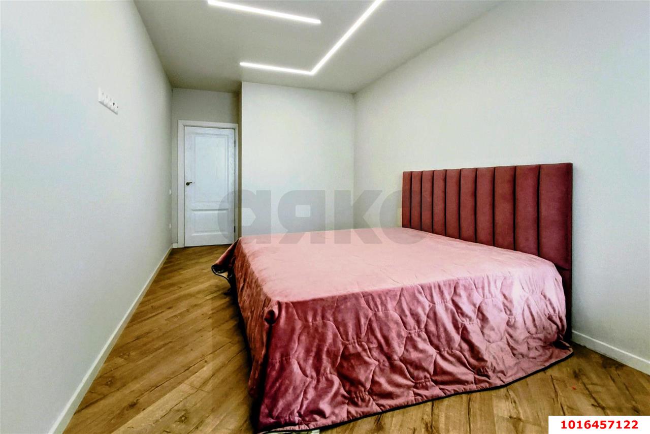 Фото №14: 3-комнатная квартира 96 м² - Краснодар, Карасунский внутригородской округ, Хлопчато-бумажный Комбинат, жилой комплекс Фамилия, мкр. жилой комплекс Баланс, ул. Старокубанская, 124к1