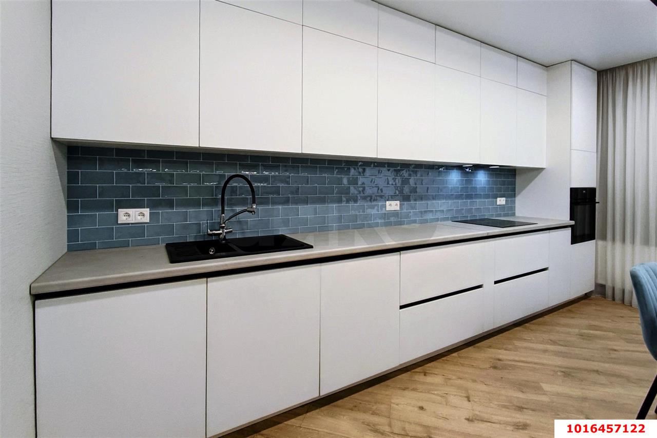 Фото №10: 3-комнатная квартира 96 м² - Краснодар, Карасунский внутригородской округ, Хлопчато-бумажный Комбинат, жилой комплекс Фамилия, мкр. жилой комплекс Баланс, ул. Старокубанская, 124к1