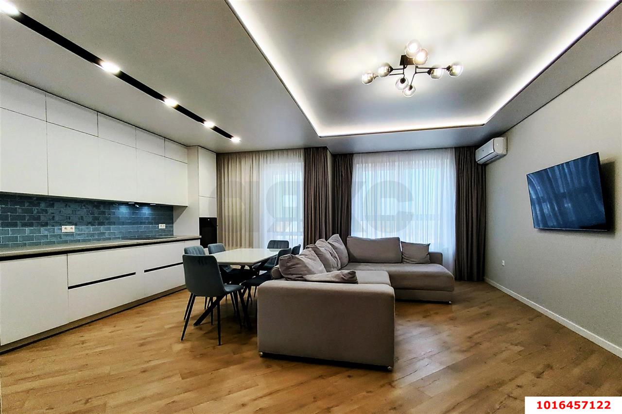 Фото №5: 3-комнатная квартира 96 м² - Краснодар, Карасунский внутригородской округ, Хлопчато-бумажный Комбинат, жилой комплекс Фамилия, мкр. жилой комплекс Баланс, ул. Старокубанская, 124к1