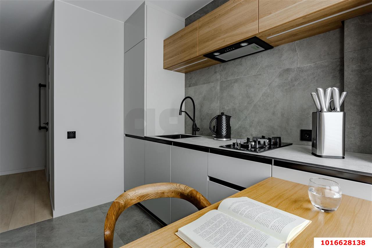 Фото №11: 2-комнатная квартира 50 м² - Краснодар, Западный внутригородской округ, мкр. Центральный, ул. Красная, 41