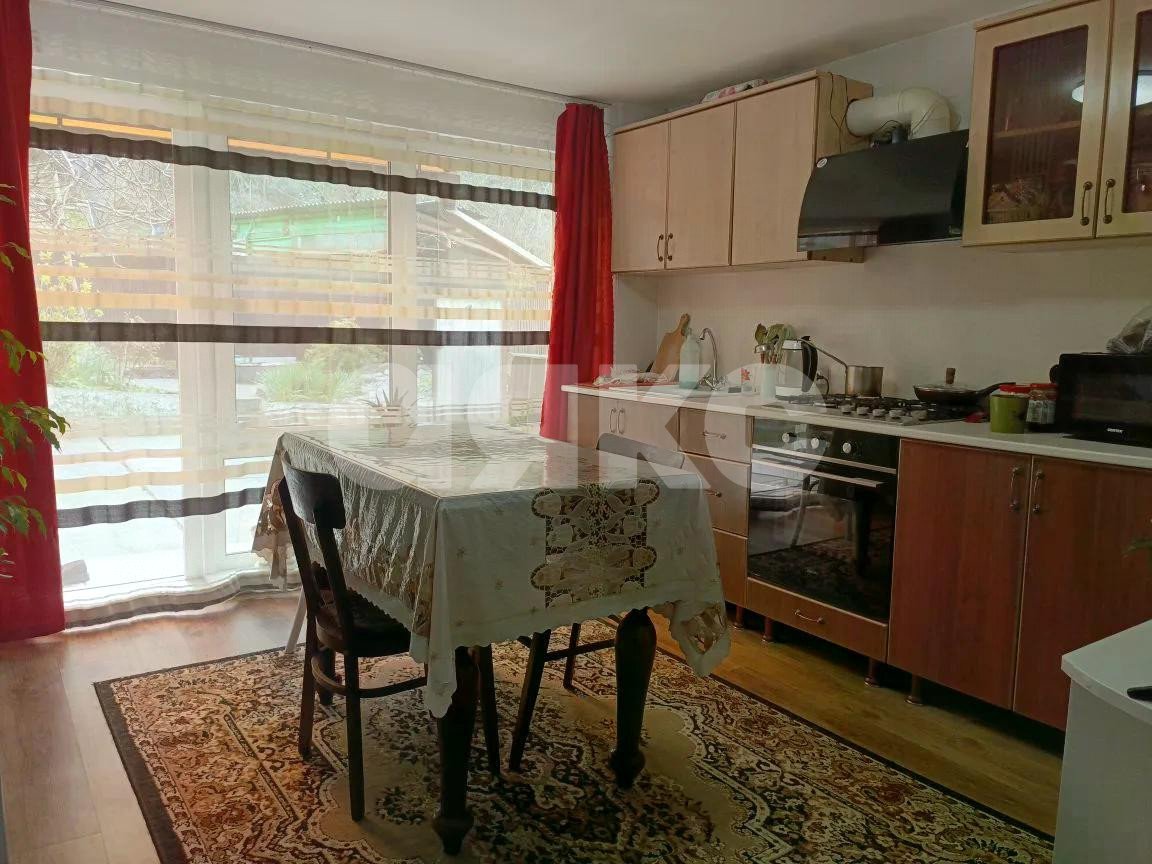 Фото №4: Часть дома 232 м² + 3.5 сот. - Сочи, Лазаревский, п. Лоо, ул. Жигулёвская, 60