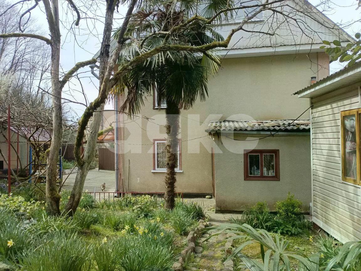 Фото №3: Часть дома 232 м² + 3.5 сот. - Сочи, Лазаревский, п. Лоо, ул. Жигулёвская, 60