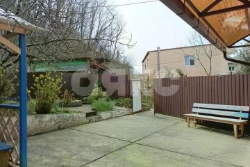 Фото №2: Часть дома 232 м² - Сочи, п. Лоо, ул. Жигулёвская, 60