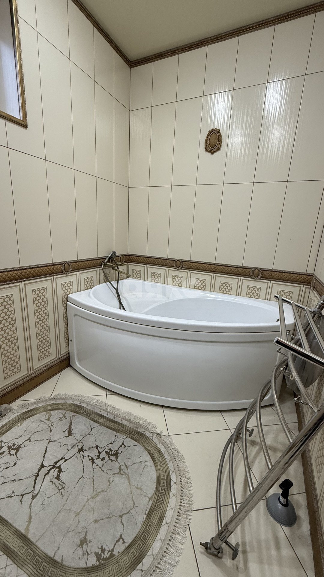 Фото №10: Дом 250 м² + 6 сот. - Армавир, мкр. Электротехнический, ул. Шмидта, 22