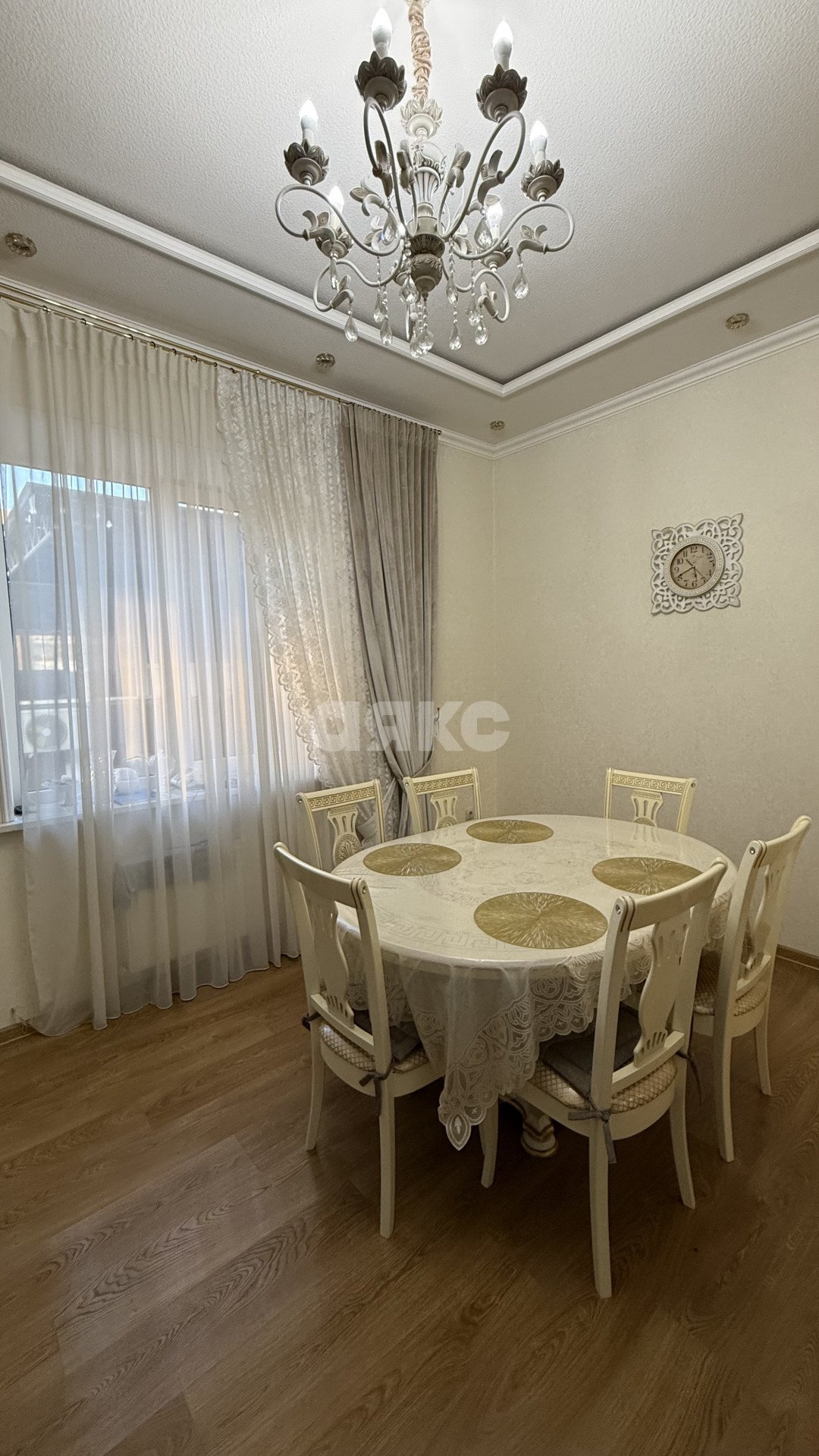 Фото №2: Дом 250 м² + 6 сот. - Армавир, мкр. Электротехнический, ул. Шмидта, 22