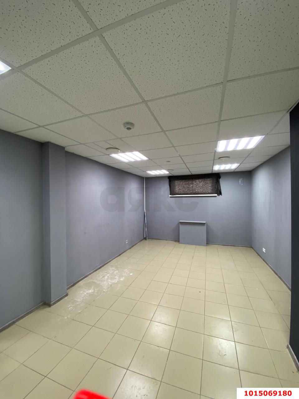 Фото №8: Коммерция 195 м² - Краснодар, мкр. Прикубанский внутригородской округ, ул. Тепличная, 88