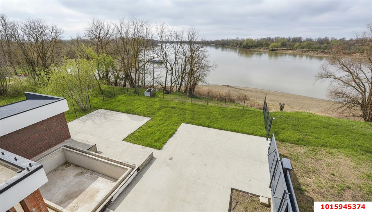 Фото №11: Дом 250 м² + 7.5 сот. - Лотос, мкр. Прикубанский внутригородской округ