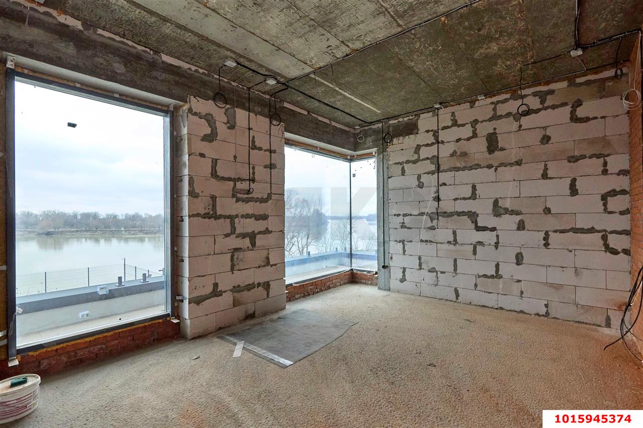 Фото №16: Дом 250 м² + 7.5 сот. - Лотос, мкр. Прикубанский внутригородской округ