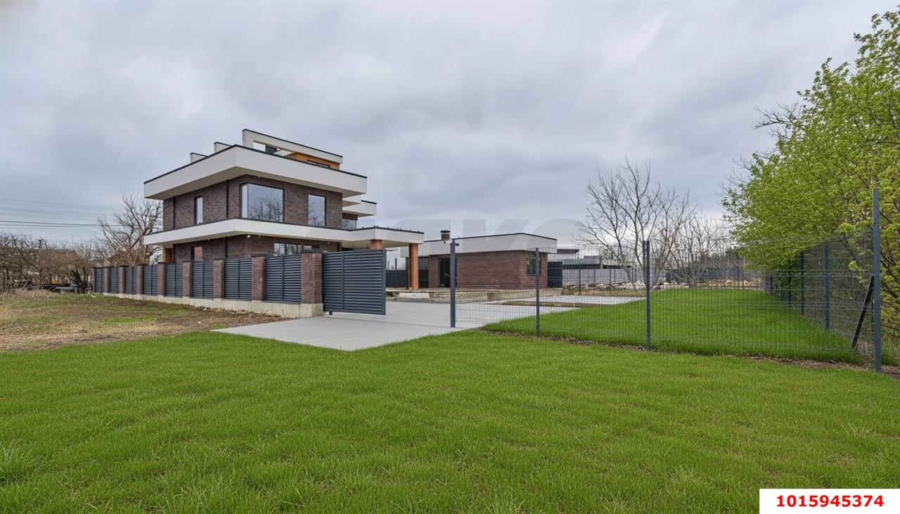 Фото №2: Дом 250 м² + 7.5 сот. - Лотос, мкр. Прикубанский внутригородской округ