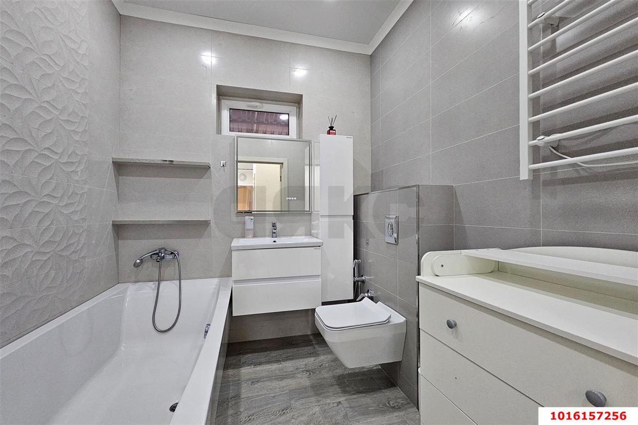 Фото №12: Дом 158 м² + 10 сот. - Российский, мкр. Прикубанский внутригородской округ, ул. Триумфальная, 79