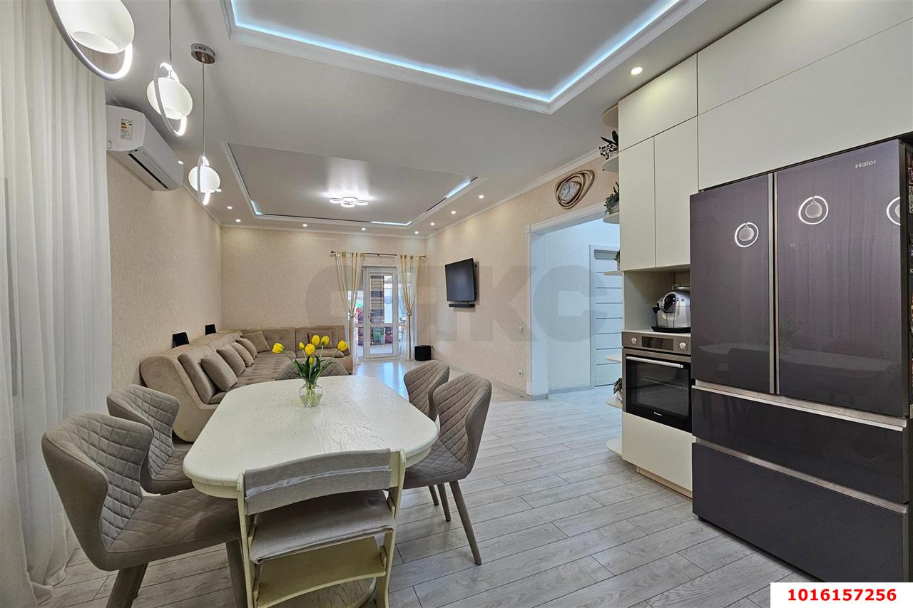 Фото №3: Дом 158 м² + 10 сот. - Российский, мкр. Прикубанский внутригородской округ, ул. Триумфальная, 79