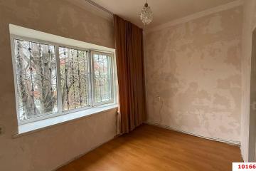 Фото №1: 2-комнатная квартира 33 м² - Краснодар, мкр. Центральный, ул. Базовская Дамба, 25