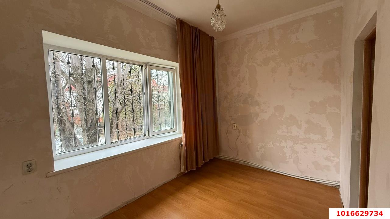 Фото №1: 2-комнатная квартира 33 м² - Краснодар, Центральный внутригородской округ, мкр. Центральный, ул. Базовская Дамба, 25