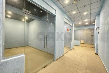 Фото №3: Коммерция 112 м² - Краснодар, мкр. Музыкальный, ул. имени Сергея Есенина, 104