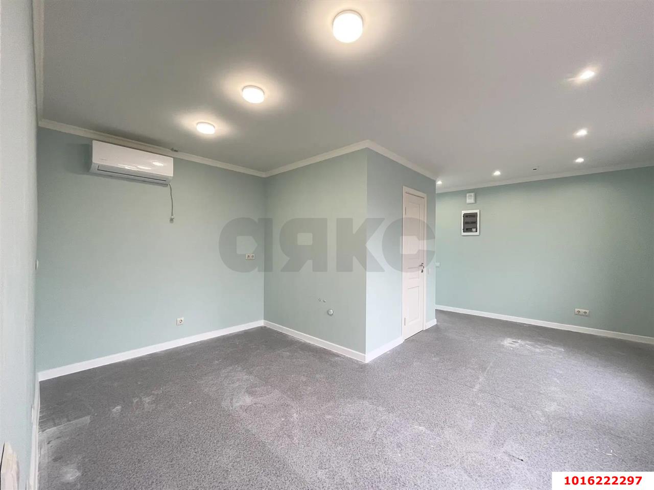 Фото №5: Коммерция 40 м² - Краснодар, Центральный внутригородской округ, мкр. Центральный, ул. Коммунаров, 136